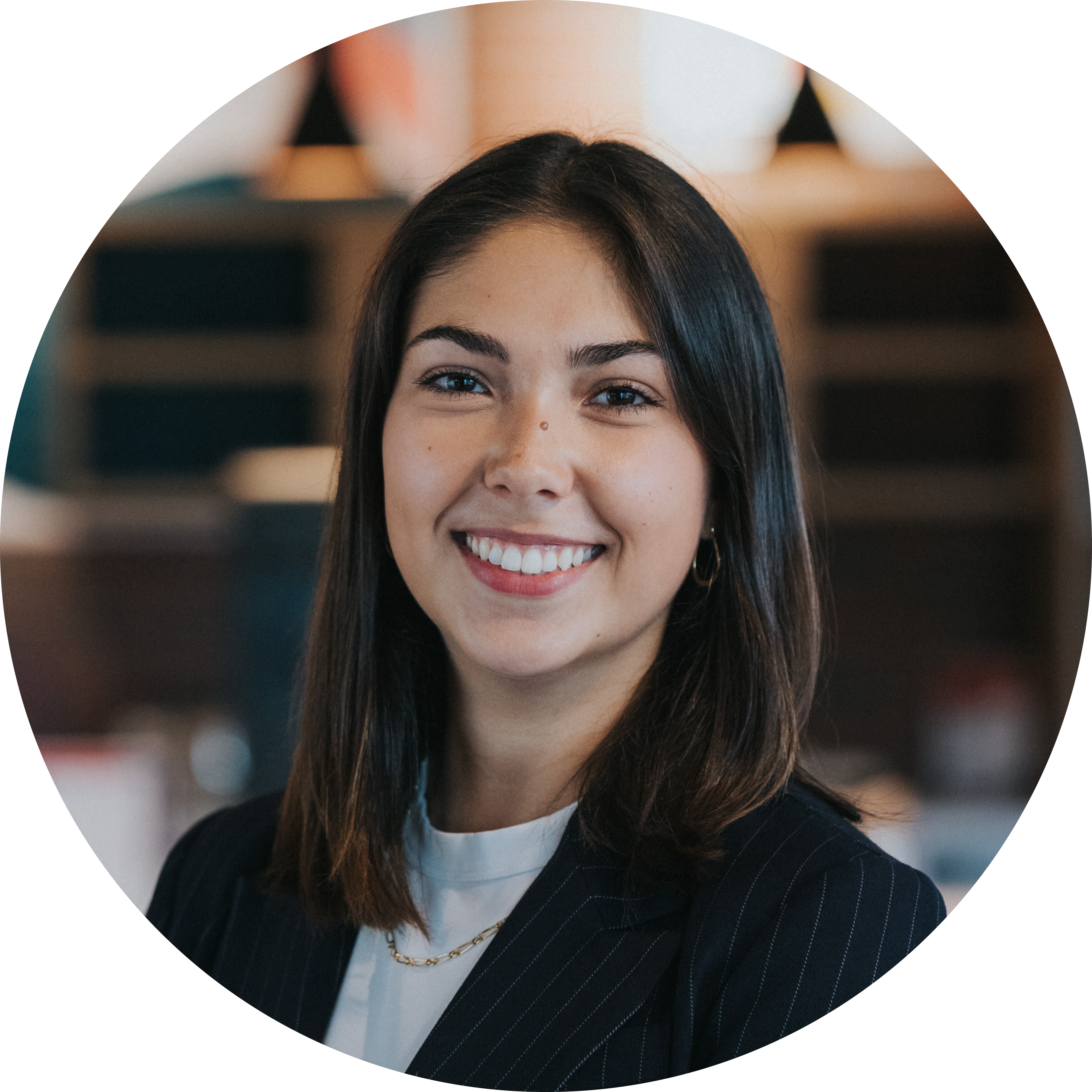 Go to the profile of Chloe Le Lann