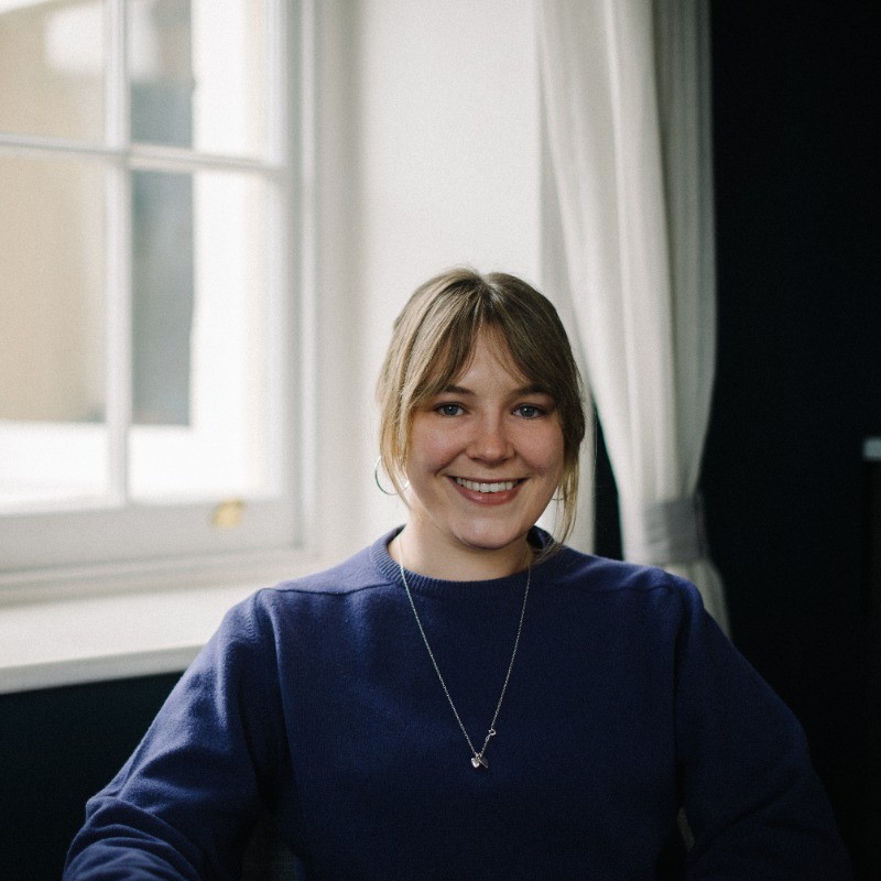 Go to the profile of Sylvie Isaacs