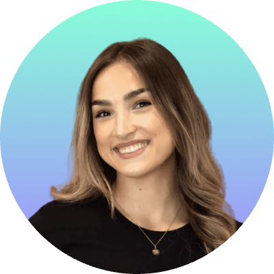 Go to the profile of Paulina .