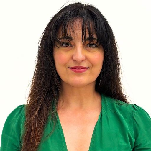 Go to the profile of Lina Vaz