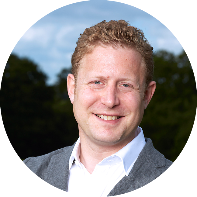 Go to the profile of Robert	Shaw