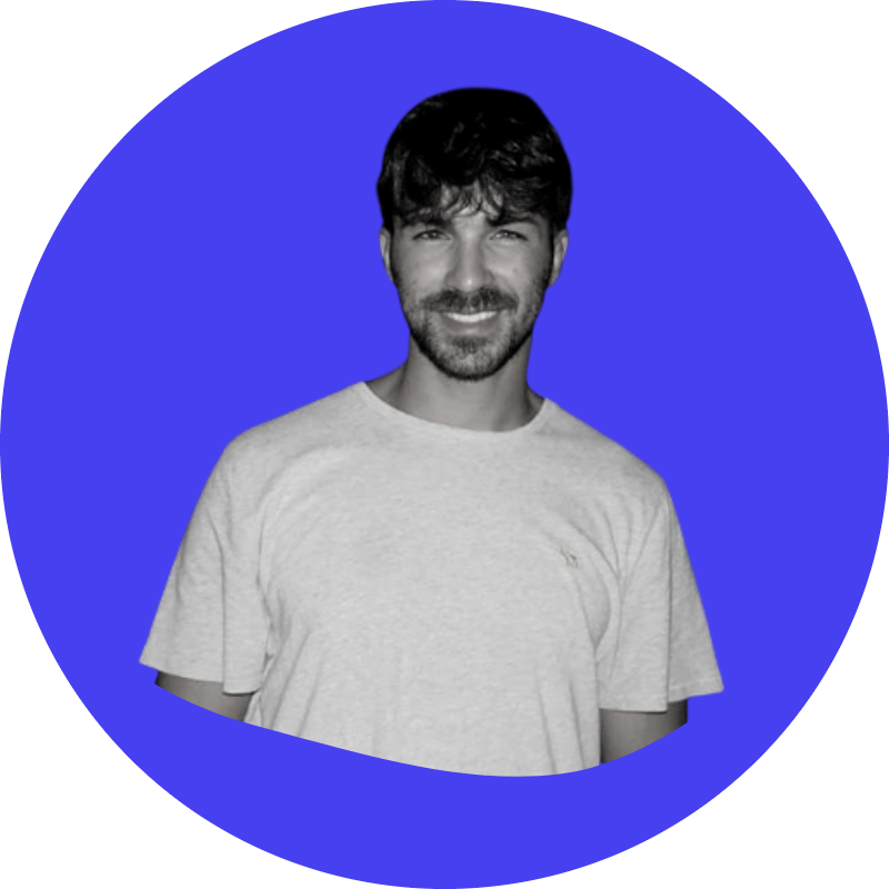 Go to the profile of Alessio