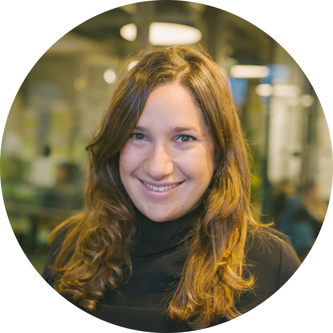 Go to the profile of Lisa Pantelli