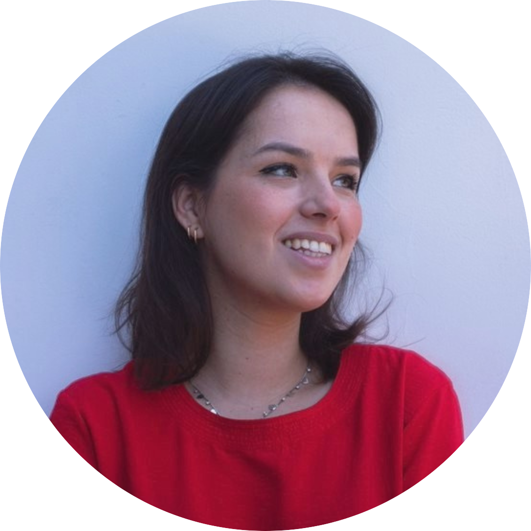 Go to the profile of Marina Brandão