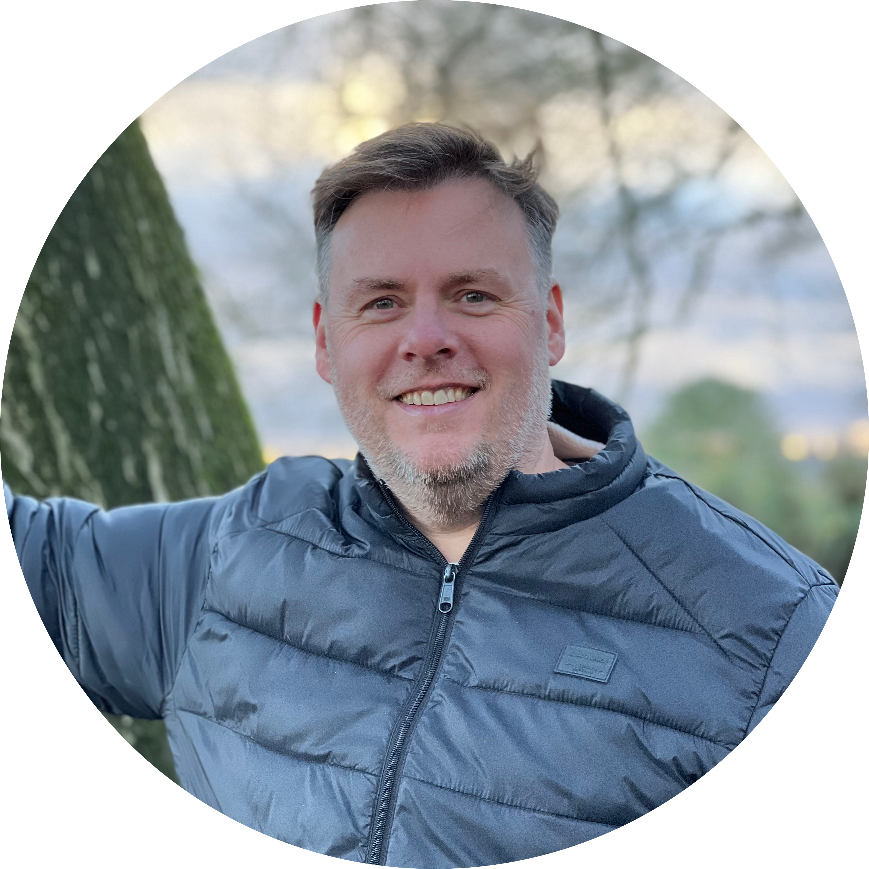 Go to the profile of Mark